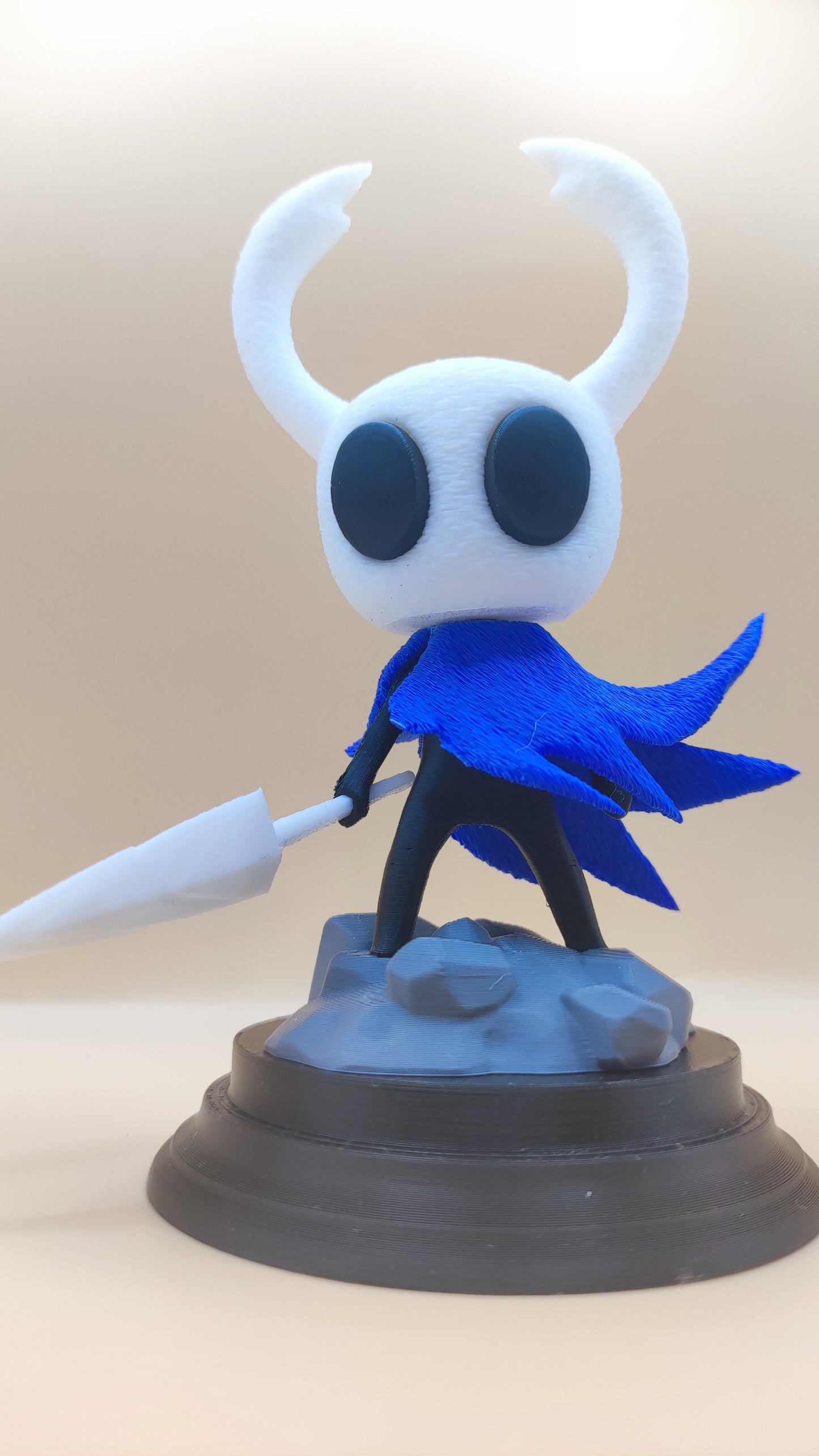 Hollow Knight által inspirált Figura